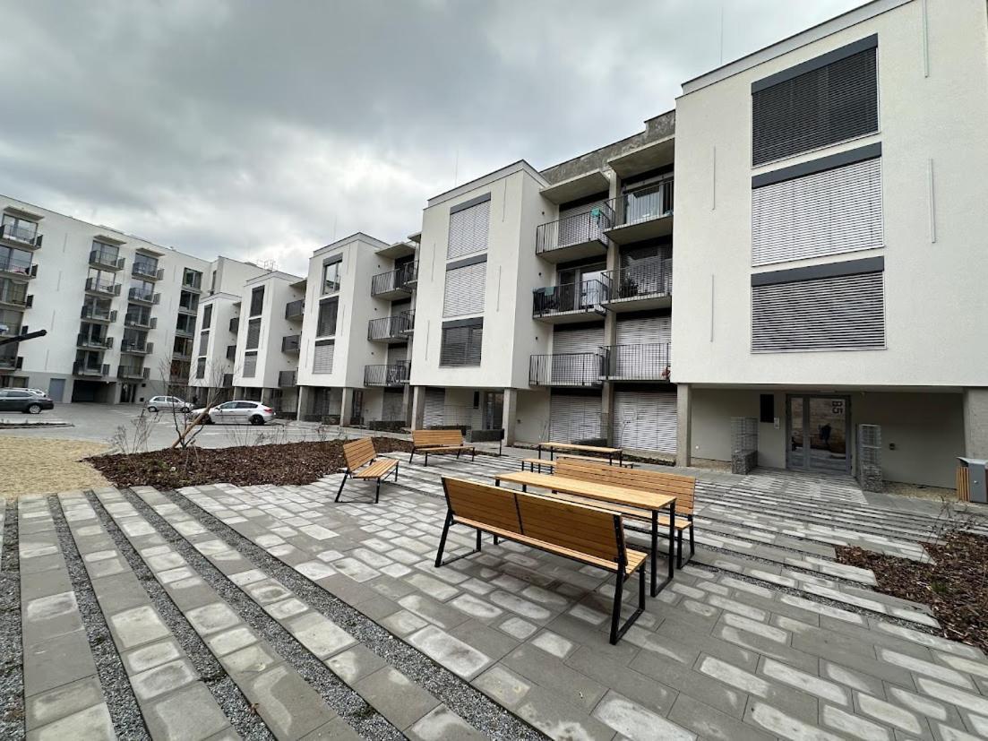 Bella Apartments 브르노 외부 사진